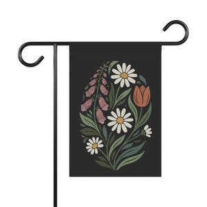 Foxglove Daisy Tulip Garden Flag: Boho Floral FDT Yard Sign image 3