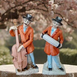 Capodimonte Musician - Etsy