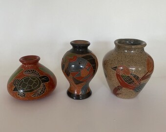 Nicaraguan Hand-carved Pottery Vases Set of 3 Redware Vases Floral Fish Turtle Bird Design