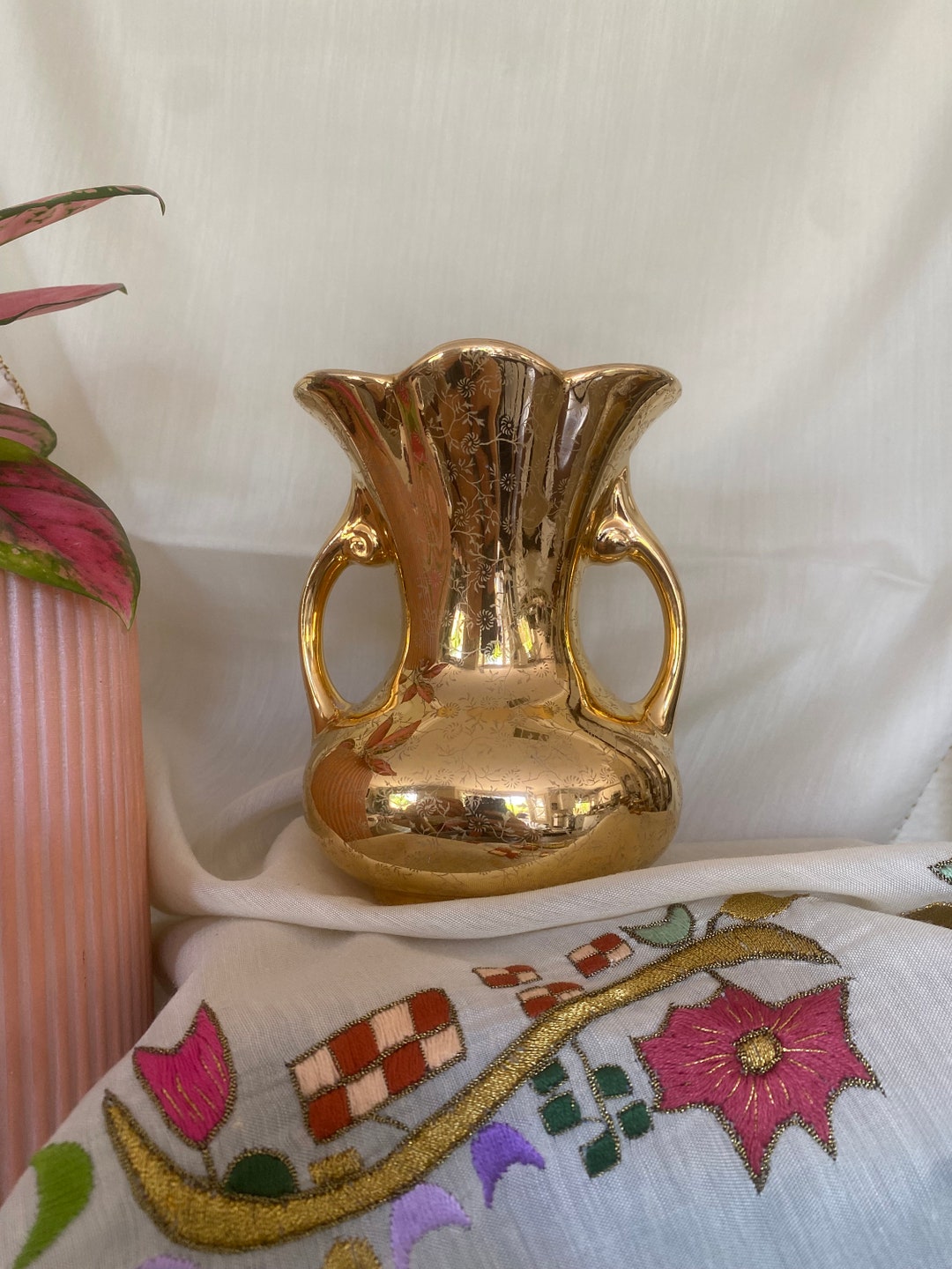 Vintage 22 Kt Gold Bud Vase / 1950s Hand Decorated Gold Bud Etsy