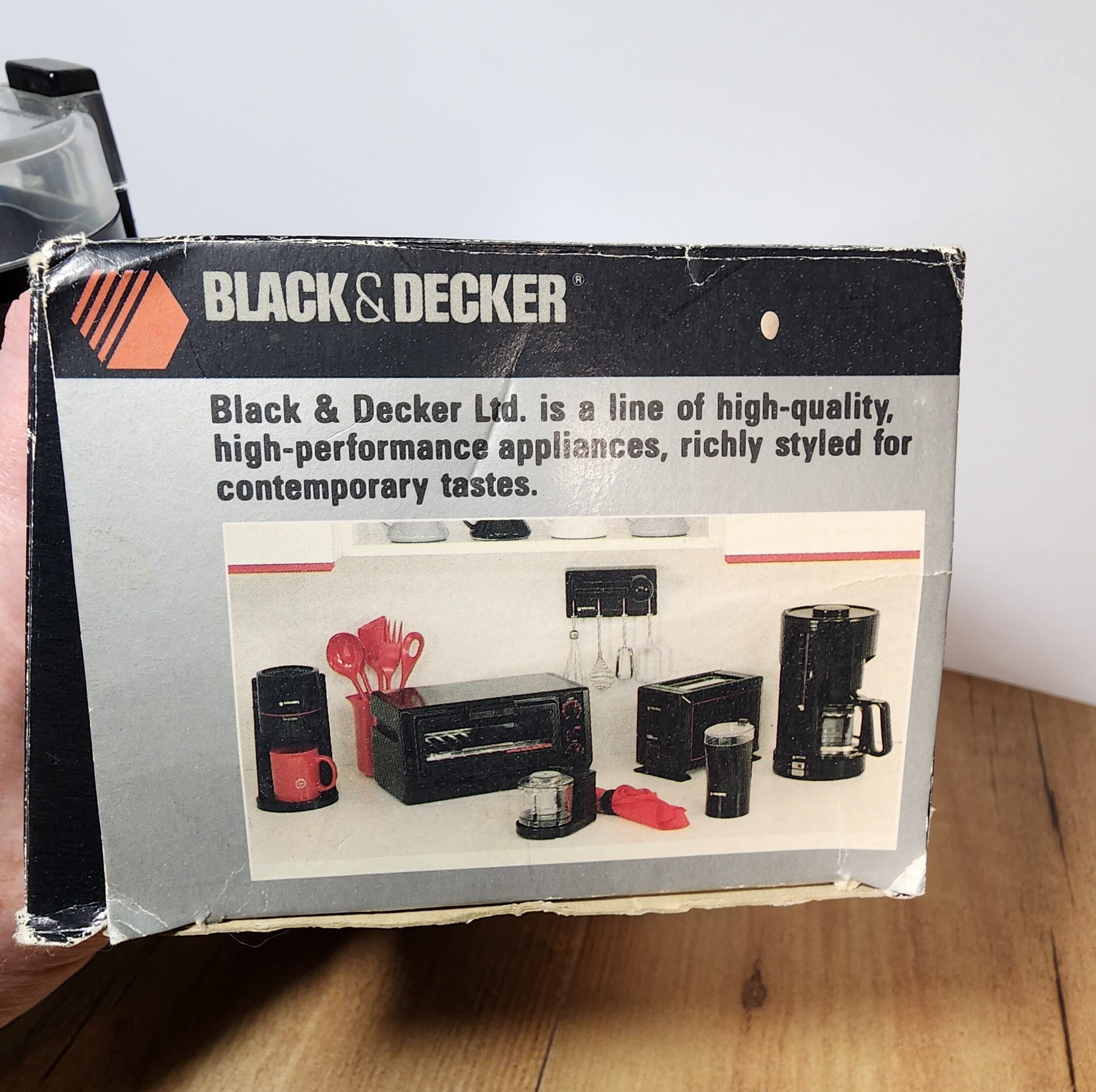 Vintage Black & Decker Coffee Mill Grinder Electric CBM8 W Box 