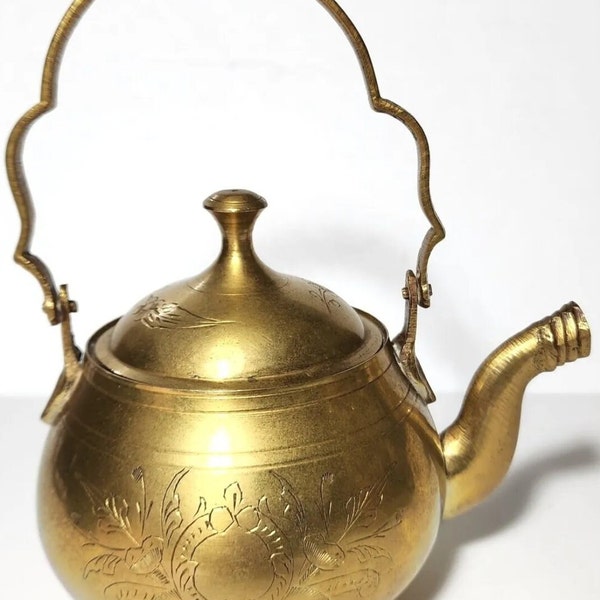 Vintage BRASS Etched TEAPOT with Lid Ornate Design Hand Crafted India EUC