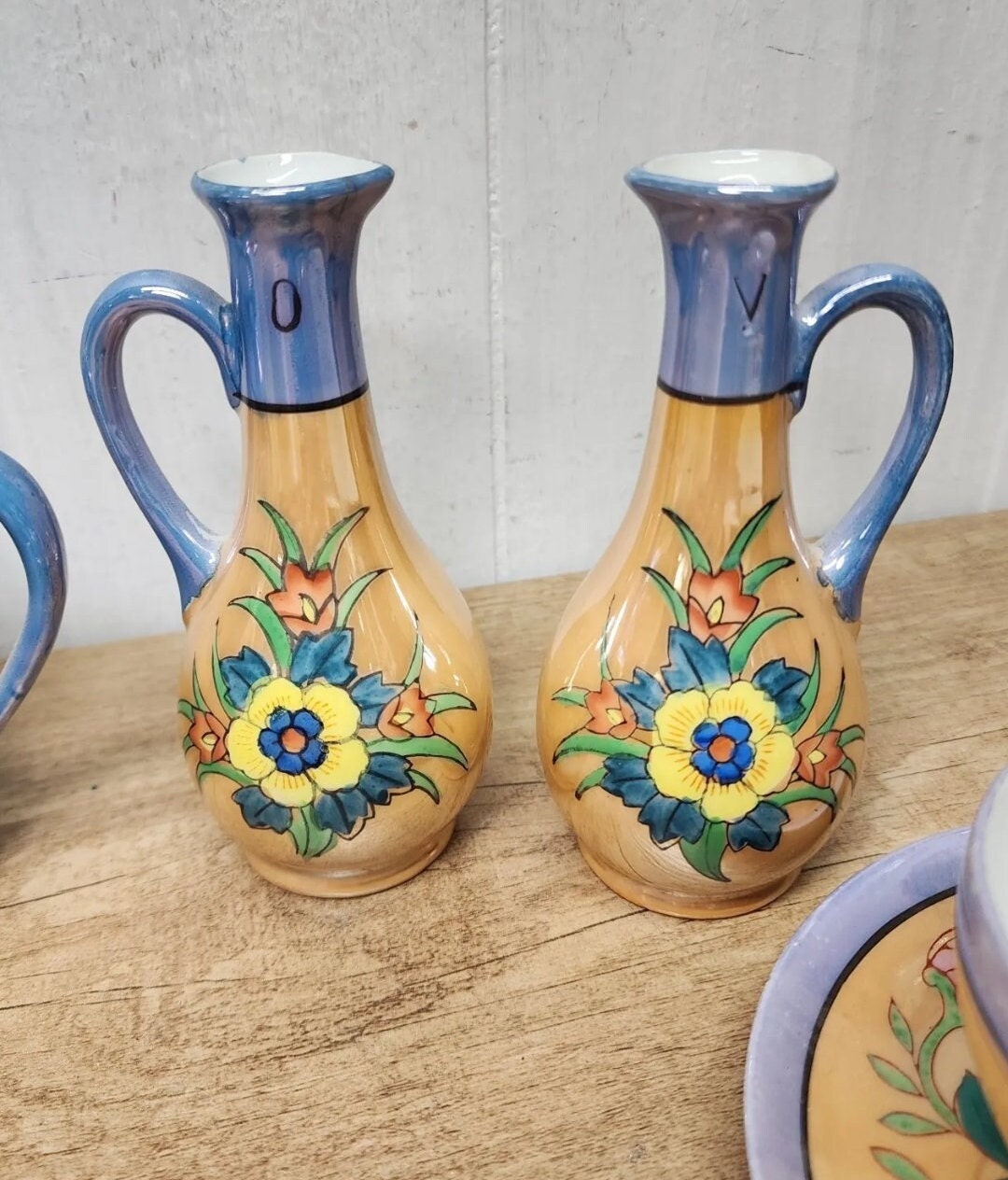 10 Piece Lusterware Kitchen Set Sugar Creamer Oil Vinegar