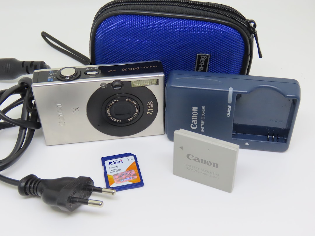 Canon IXUS 70 Digital Camera Etsy
