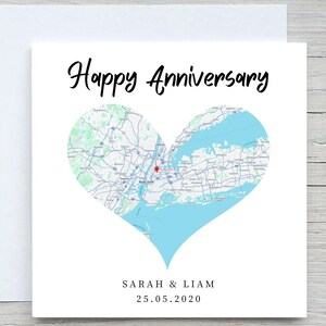 Biglietto di anniversario personalizzato, biglietto di anniversario con mappa della posizione personalizzata, anniversario del primo bacio, aggiungi date e posizione, mappa della posizione del cuore