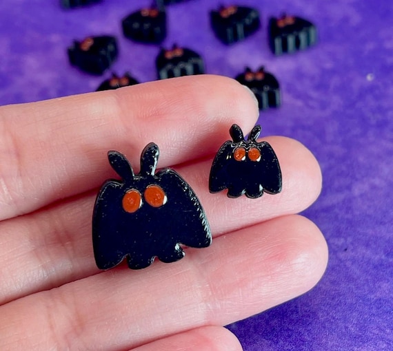 Mini Mothman Beads (1.5 mm hole), Folklore Legend Cryptid Beads, Spooky Halloween Beads, Kandi Beads, Festival Beads (1.5 mm hole)