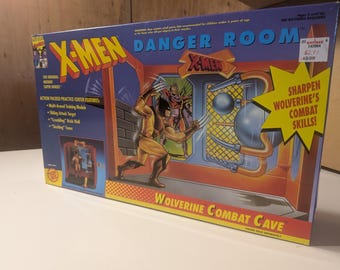 NIB Wolverine Combat Cave X-Men Danger Room Toy Biz 90s vintage toy playset