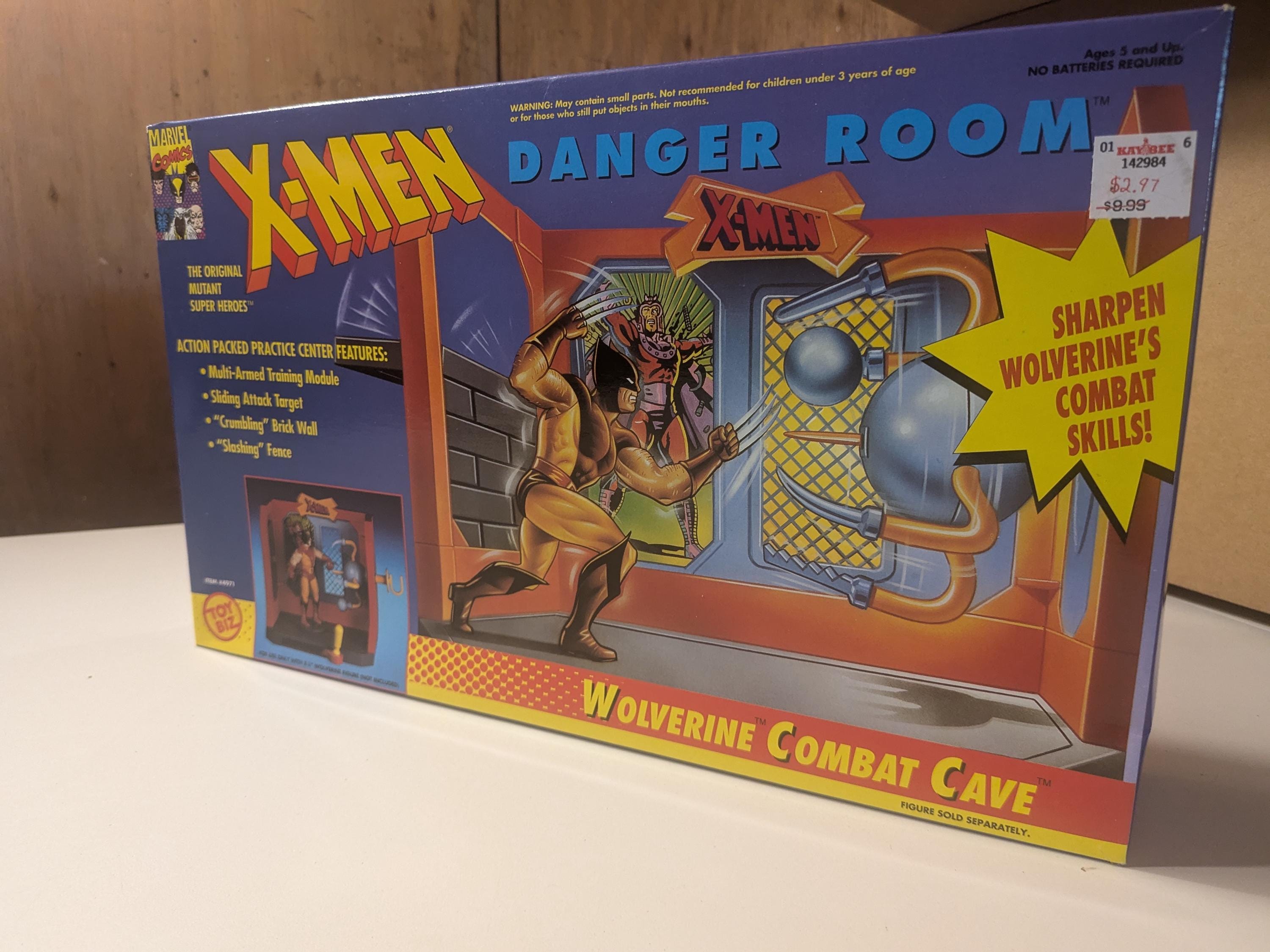 NIB Wolverine Combat Cave X-men Danger Room Toy Biz 90s Vintage