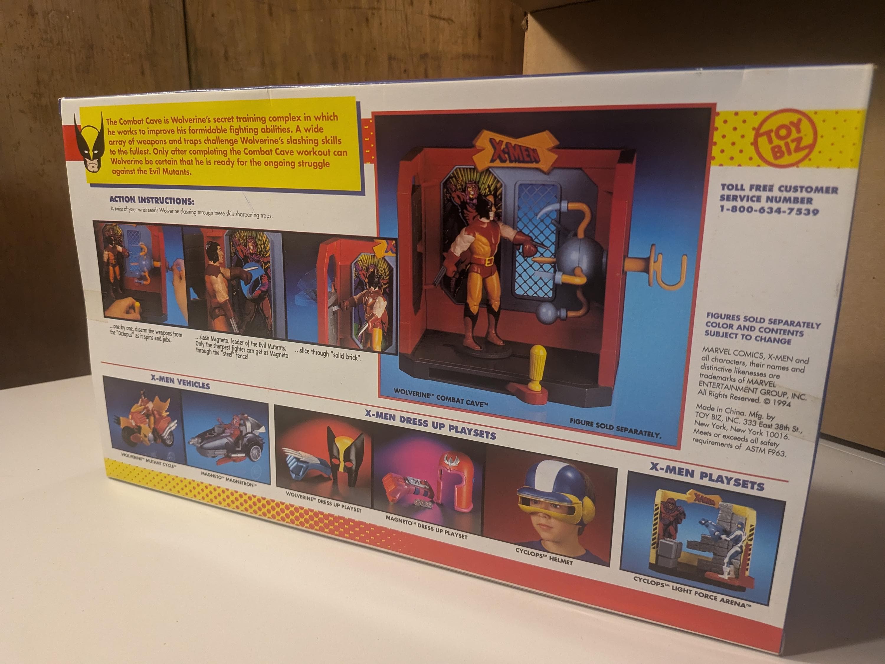 NIB Wolverine Combat Cave X-men Danger Room Toy Biz 90s Vintage