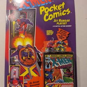 MOC X-Men pocket Comics Jet Hangar Playset with 3-D Battle Action Scenes 90s sealed X-Men Toy Biz toy.