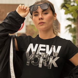 NEW YORK City T-Shirt | New York | Skyline | Men | Women | Vacation | Souvenir | Gifts for Travelers |  Statue of Liberty |