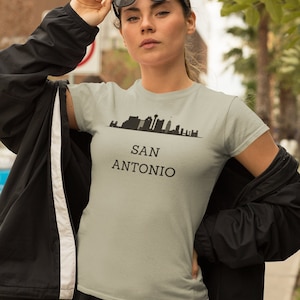 San Antonio | Texas | TX | Alamo | Riverwalk | Tower of the Americas | Men | Women | Gifts for Travelers | San Antonio Skyline
