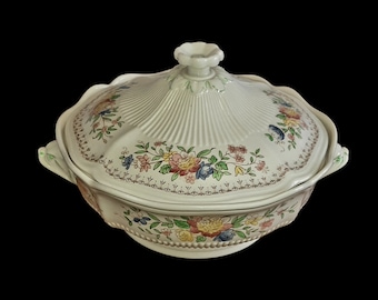 ロイヤルドルトン コーチングデイズ ボウル：9インチ ウェーブエッジ