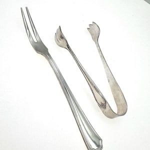 Vintage Silver Plated Cocktail Garnish Serving Set Olive Fork Onieda Style Pickle Tongs