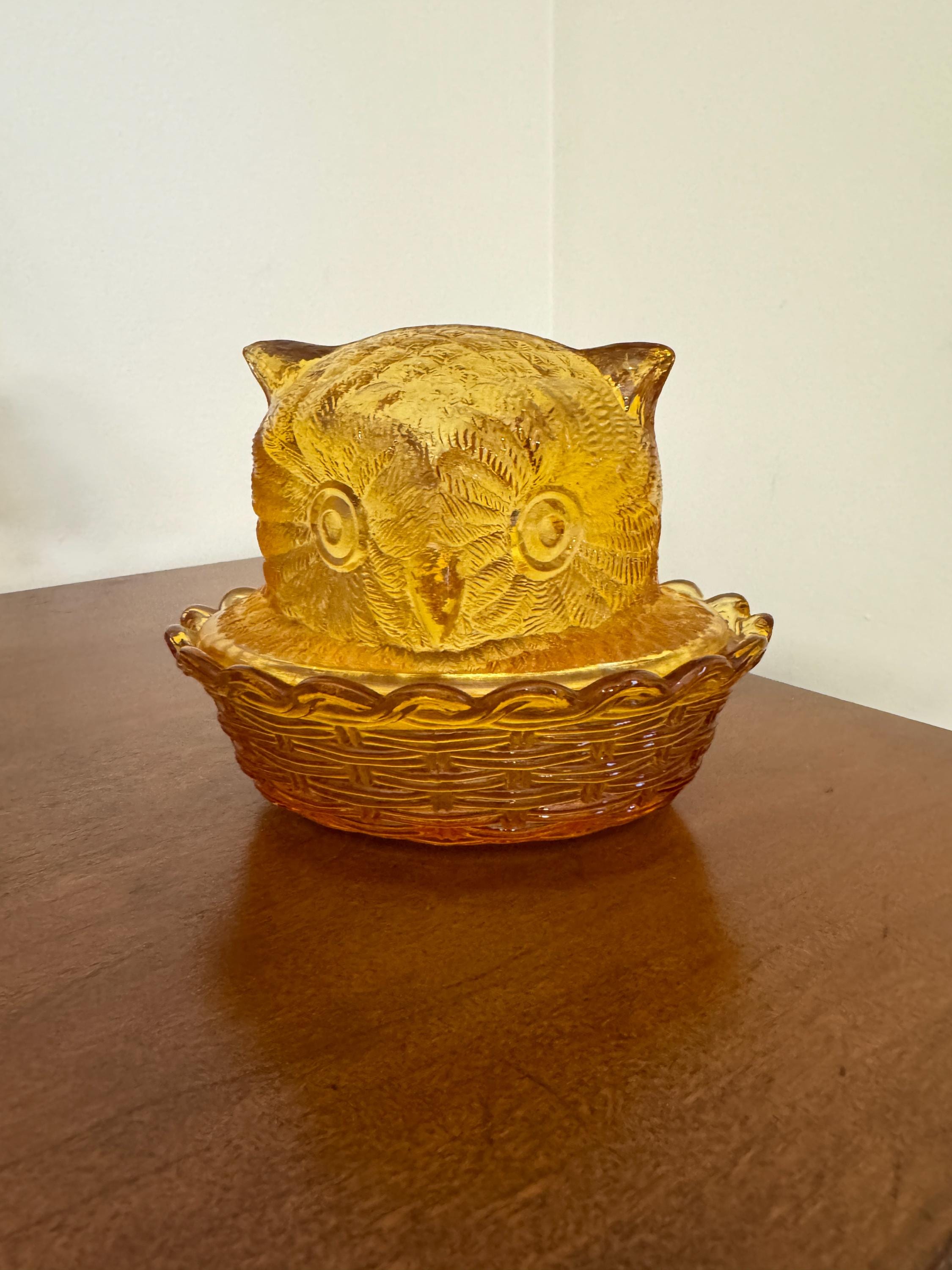 Owl on Nest Covered Amber Dish 1960s Glass Candy Trinket Vintage