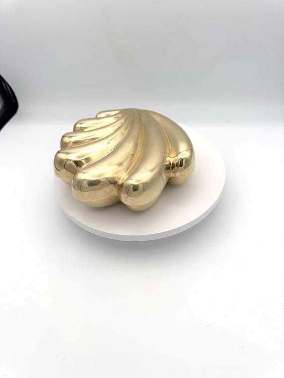 Vintage Brass Seashell Trinket Box Made in Korea … - image 3