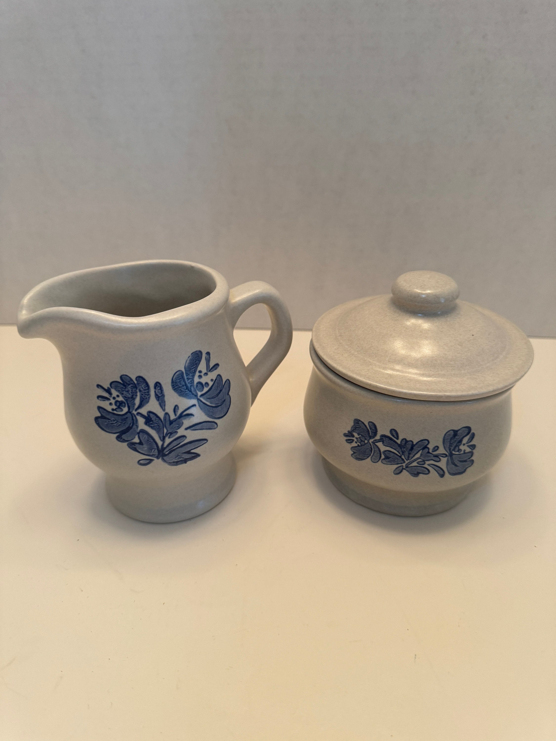 Pfaltzgraff sugar bowl top