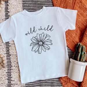 Wild Kind SVG | Kinderen Svg | Bloem Svg | Kindershirt SVG| Silhouet | Sublimatie | familie Svg | Direct downloaden | Meisjes SVG | Cutfile