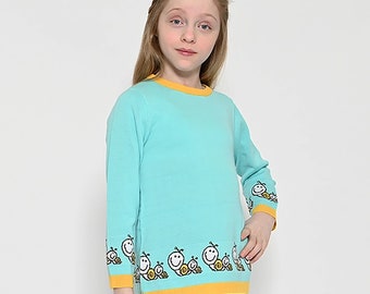 Girls' lightweight sweater,  pullover sweaters with yellow trim and cute snail intarsia.