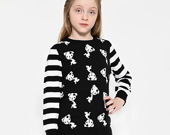 Lightweight girls pullover sweater