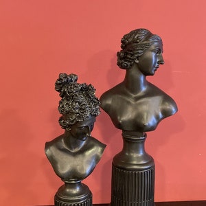 Girl statue set greek