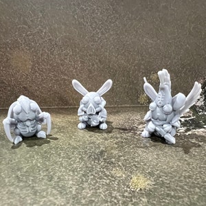 Space Marine and Tyranids Rabbit Mini Figures