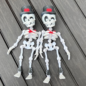 Tophat Skeleton Flexi