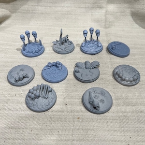 32mm & 25mm Skull and bones miniature gaming bases (unpainted)
