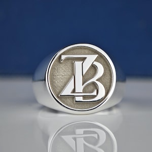 Anillo con inicial personalizado • Anillo personalizado de oro • Anillo con letra en plata de ley • Anillo con inicial con sello • Delicada joyería con inicial • Regalo personalizado