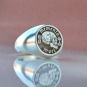Silver Memento Mori Ring, Memento Mori Ring, Memento Mori Jewelry, Memento Mori Signet Ring, Stoicism Ring, Stoic Jewelry, Daily Stoic Ring
