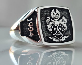 Family Crest Ring, Coat of Arms Ring , Personalized Jewelry, Personalized Gold Signet , Ring Custom Engraved , Signet ring , Personalized