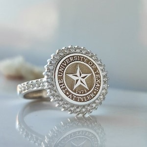 Class Ring for Women | College, High School Graduation Signet Ring | Graduation Gift | College Ring , University Ring , Personalized Ring