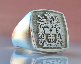 Graduation Rings, Women&#39;s Jewelry, Class Rings, Custom Rings, Timeless Design, Premium Quality, College Graduation, Elegant Style