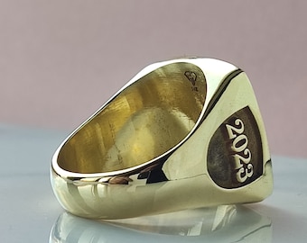 Ring side engraving or Ring inner engraving ( It is not a ring sale.) Additional engraving only