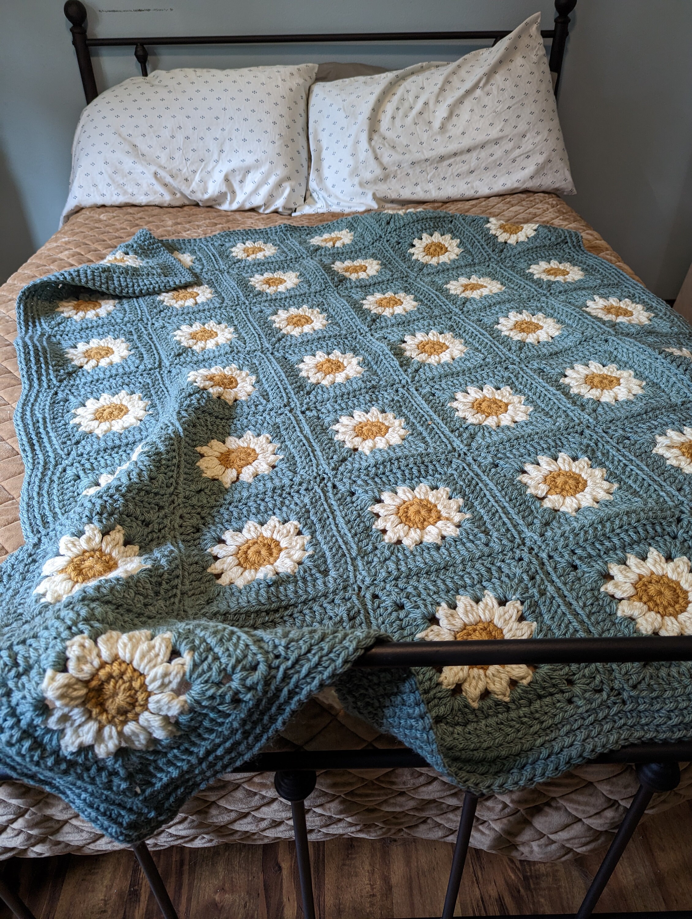 Cozy Days Daisy Blanket Crochet Blanket Daisy Blanket Daisy Granny Square Blanket Granny Squares Crochet Etsy Canada