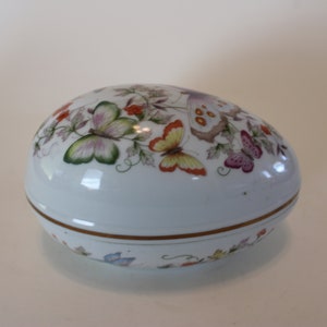 Avon China Egg container, fine porcelain decorated with butterflies and 22K gold trim, 1974