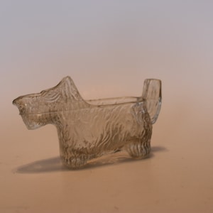L E Smith Glass Company pressed glass Scottie Dog creamer