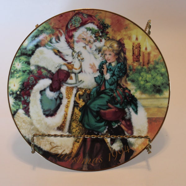 Christmas 1994 8.25” plate, Avon, ‘The Wonder of Christmas’