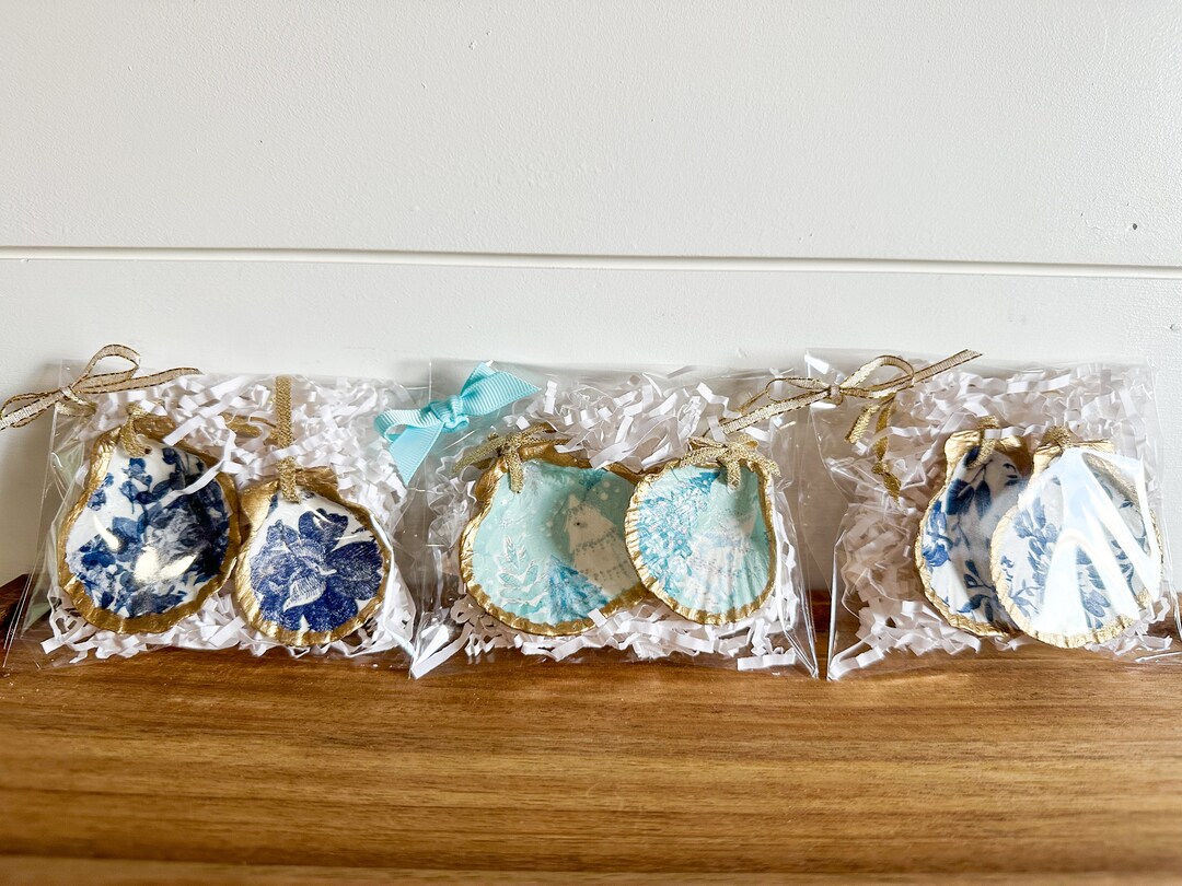 Set of 2 Decoupaged Shell Christmas Ornaments Blue and White ...