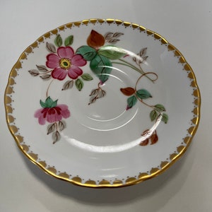 Tuscan fine bone china-dogwood flower-Only Saucer-C8440-Made in England-vintage hand painted china-Floral tea saucer-gold scallop rim-1950s