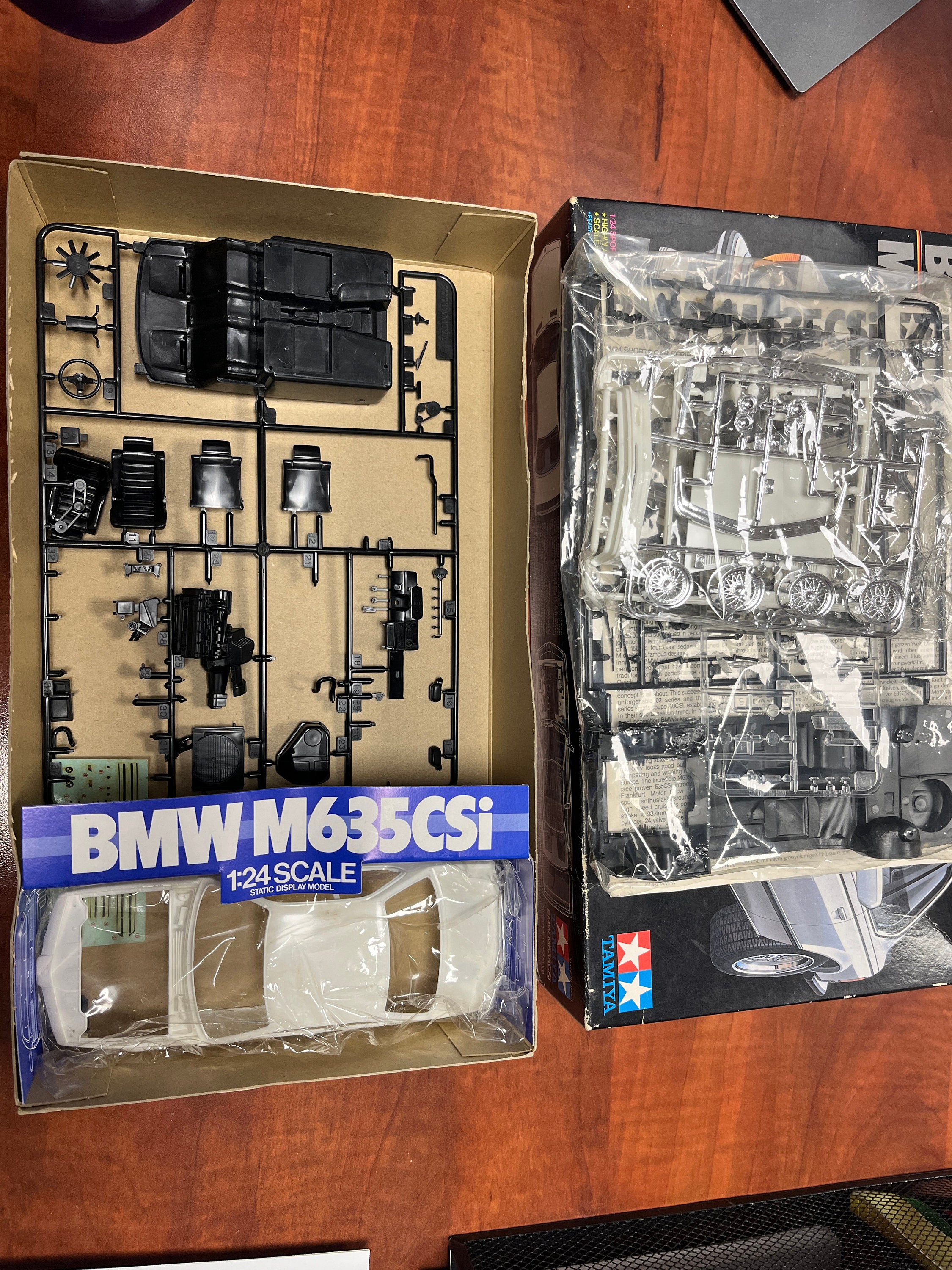 Vintage 1/24 Scale BMW M635 Csi Car Model Kit Made by Tamiya in