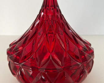 Godinger Shannon Crystal Red Glass Hershey Kiss shaped candy jar/Hershey's Kisses Licensed Covered Candy Dish/colored glassware/ring jar