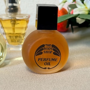 Tatiana perfume - Etsy 日本
