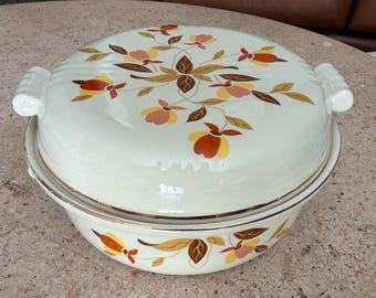 Vintage Hall 's Superior Casserole Dish Autumn Leaf  Round Covered Casserole w/Lid 2 Qt Bakeware Baking Dish with Lid