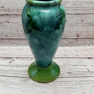 Vintage Brush McCoy Green Onyx Bud Vase, Matte Vellum Art Deco 1930s