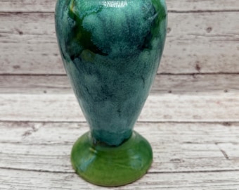 Vintage Brush McCoy Green Onyx Bud Vase, Matte Vellum Art Deco 1930s