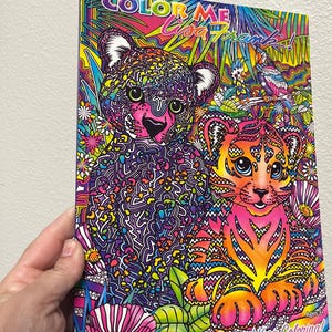 Libro para colorear de Lisa Frank para adultos o niños (Nuevo)