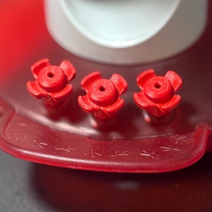 Birdbuddy Hummingbird feeder bee proof flowers