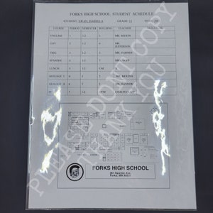 Bella Swan Cosplay BOOK School Schedule and Map. Accurate to the book + biology with Mr. Molina from the movie