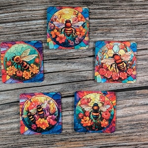 Stained Glass Bee Coasters - Handcrafted Nature-Inspired Home Decor - Unique Gift for Nature & Bee Lovers